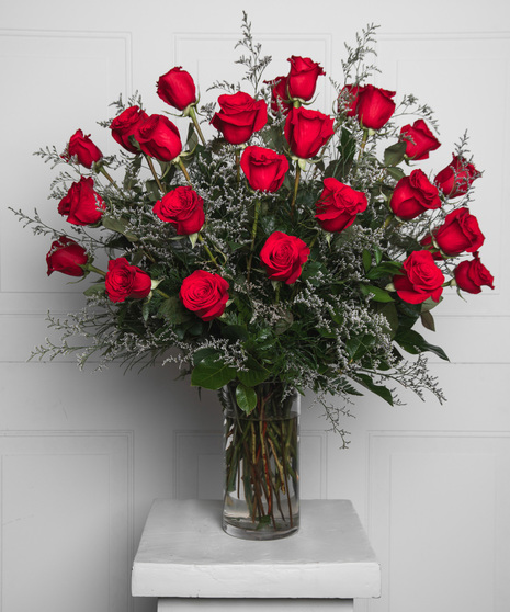 There will be no mistaking that your love is true when you give our finest long stem red roses. 