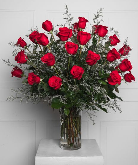 There will be no mistaking that your love is true when you give our finest long stem red roses. 